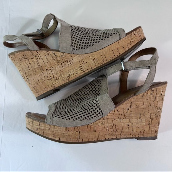FRANCO SARTO Canyon Perforated Wedge Espadrille Cork Open Toe Sandal Taupe 10M - Picture 8 of 13